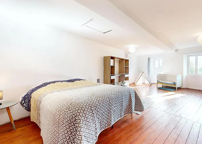 Сasa de vacaciones Awesome In Tonnay-Boutonne